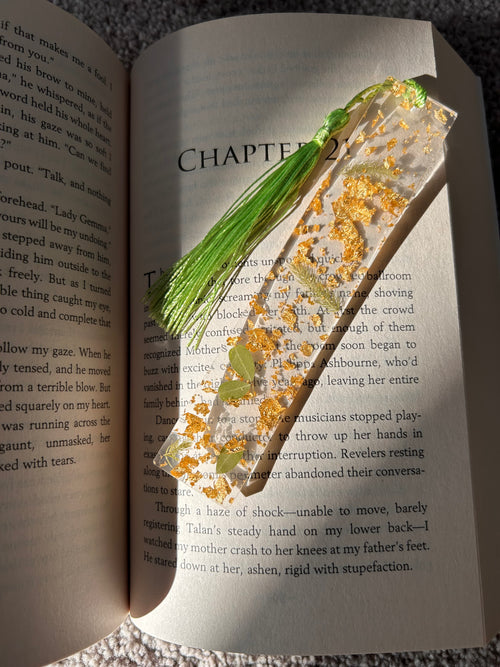 Bloom and Read Bookmark