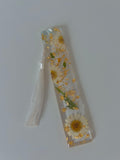 Golden Daisy Whisper, white Flower Resin Bookmark with gold leaf, Personalisable Name Gift.